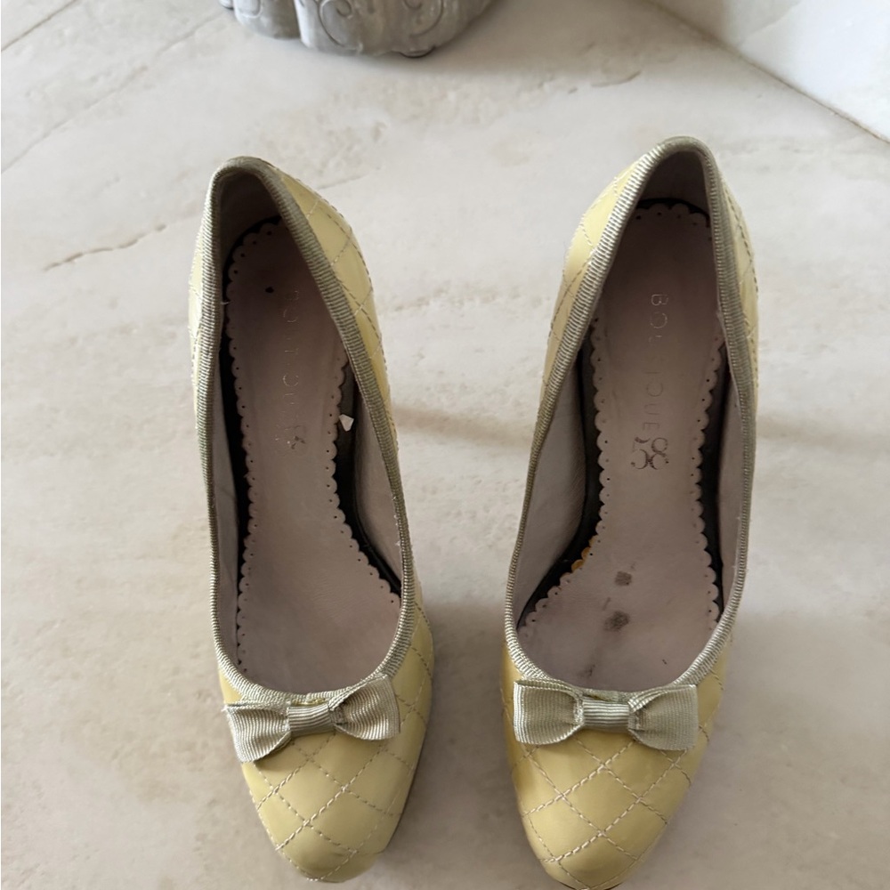 Steve Madden Yellow Quilted Bow Heels